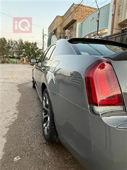 كرايسلر 300